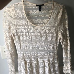Lace long sleeve with peplum fit
